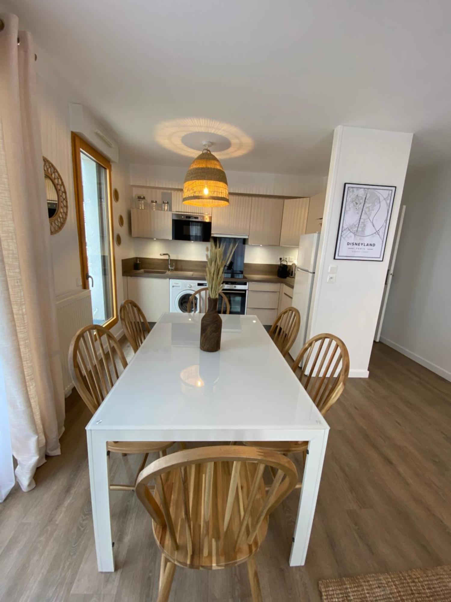 Hakuna Matata 5 Min Parking Appartement